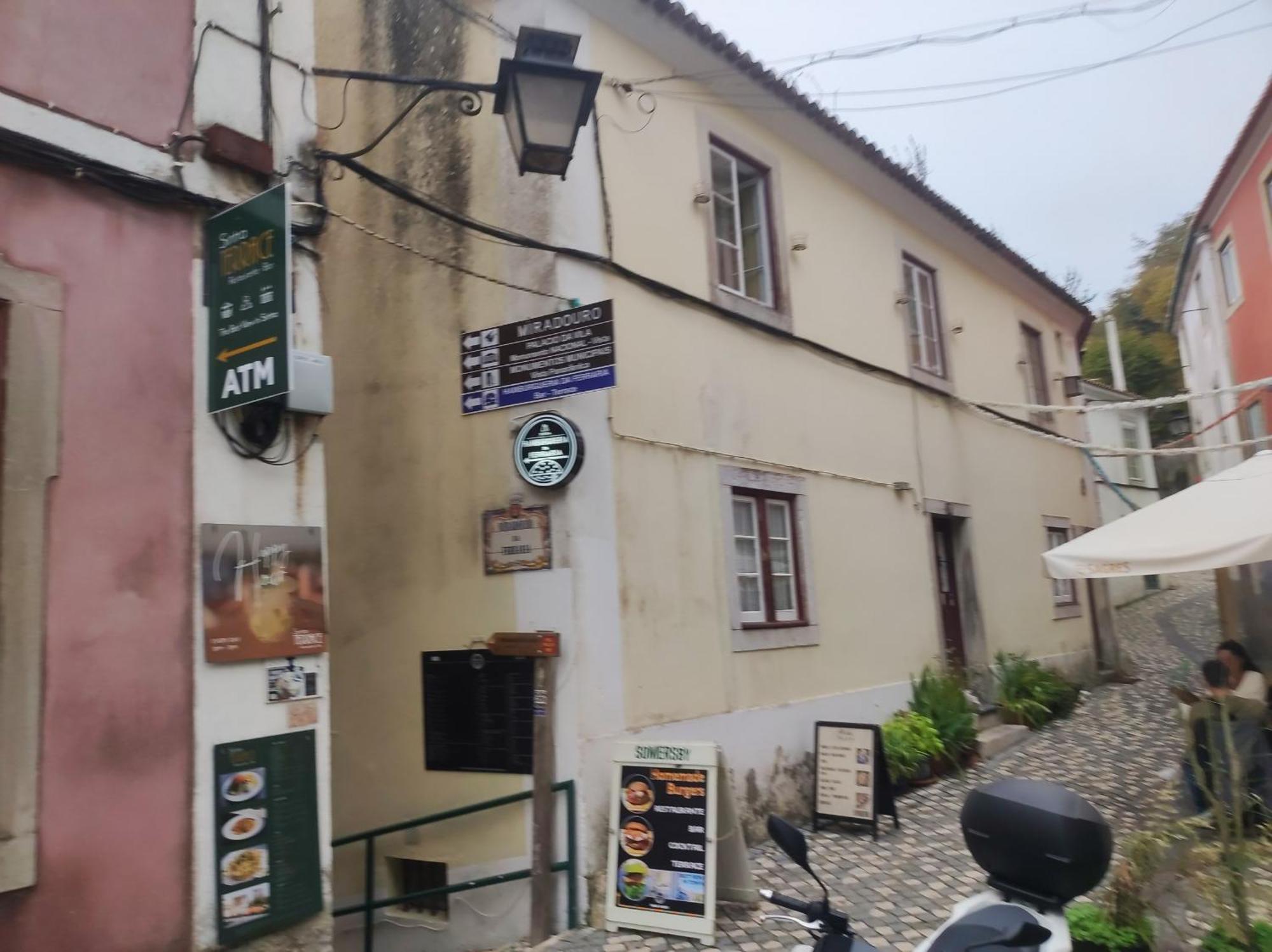 Sintra, T2 In Historic Center With Palace Views, シントラ エクステリア 写真